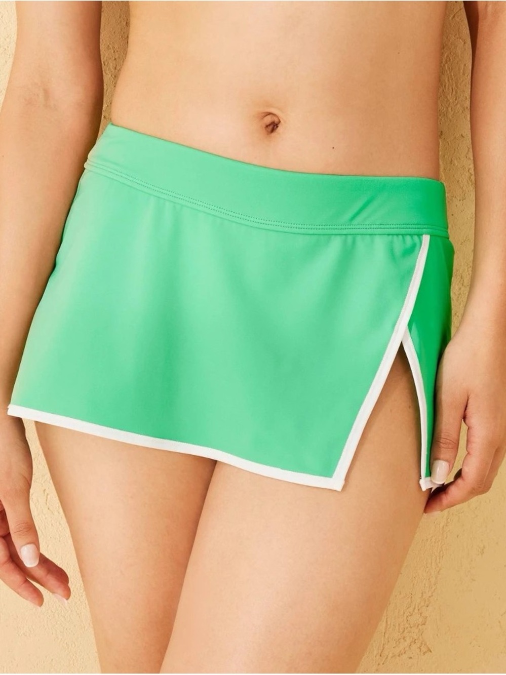 NWT - wild fable Green Swim Skort with White Trim
